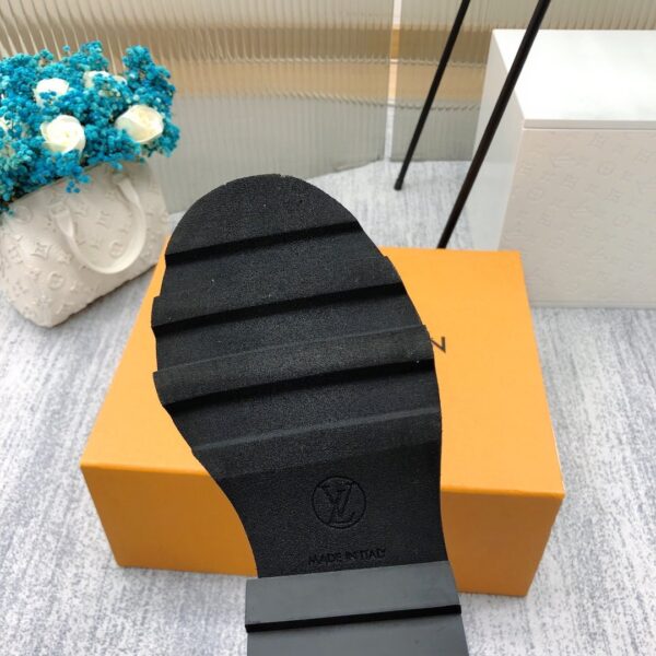 Louis Vuitton LV Beaubourg Ankle Boot Black For Women LV 1A94N6