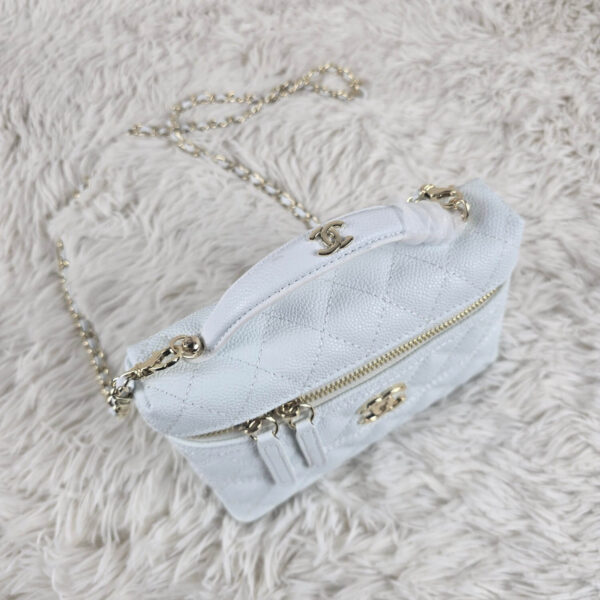 [REP 1:1] Chanel Mini Exquisite small chain clutch bag White luxury Bag  For Women, Women's Bags 19.5 cm