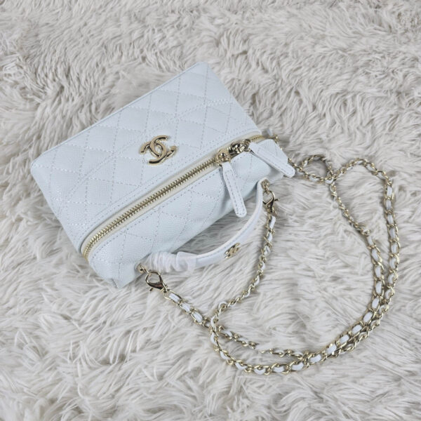 [REP 1:1] Chanel Mini Exquisite small chain clutch bag White luxury Bag  For Women, Women's Bags 19.5 cm