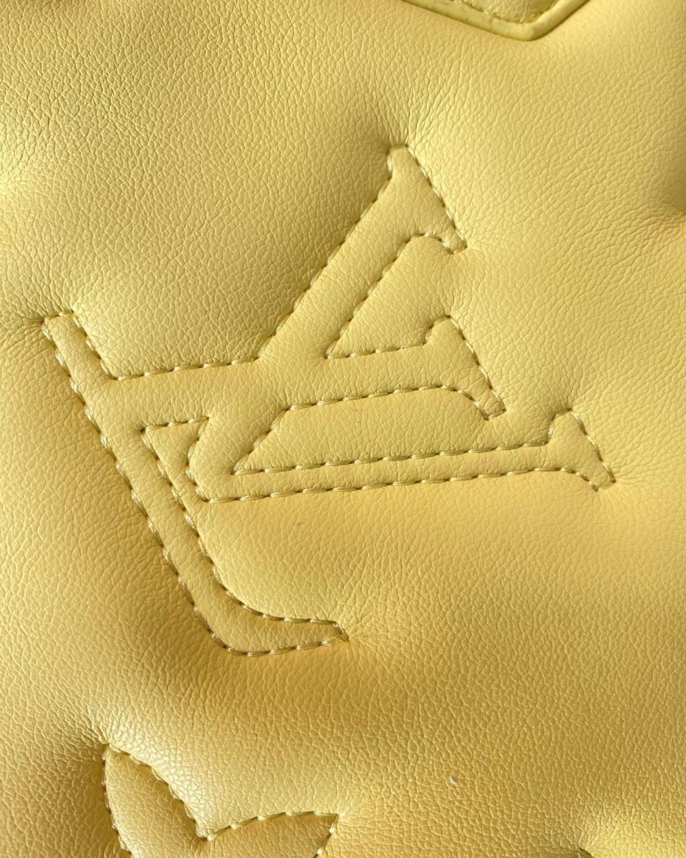 1:1 Replica Louis Vuitton LV Alma BB Bubblegram Leather Luxury Bag For Women M59821 - 9.6in/25cm