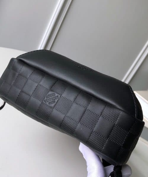 1:1 Replica Louis Vuitton LV Mochila bandolera Avenue Damier Infini Black Unique Bag Unique Bag For Men N41720 - 12in/31cm