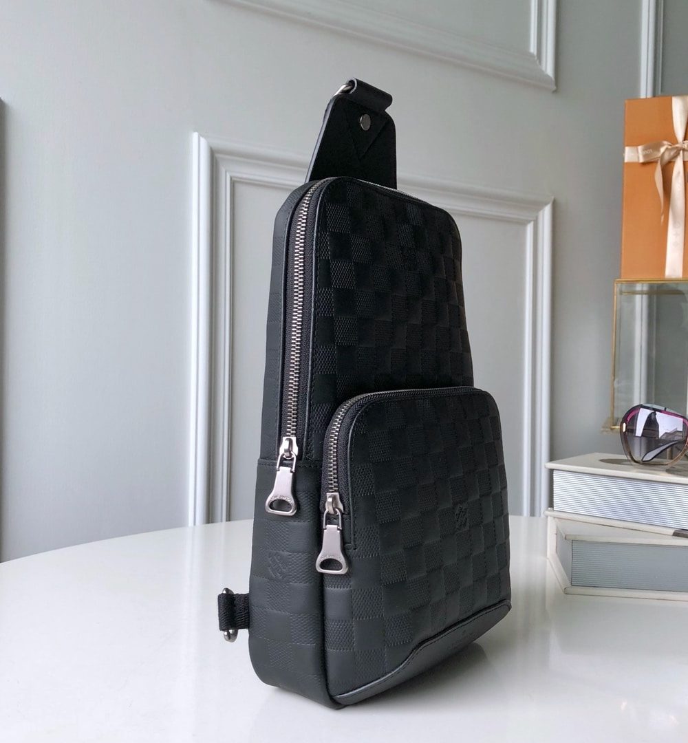 1:1 Replica Louis Vuitton LV Mochila bandolera Avenue Damier Infini Black Unique Bag Unique Bag For Men N41720 - 12in/31cm
