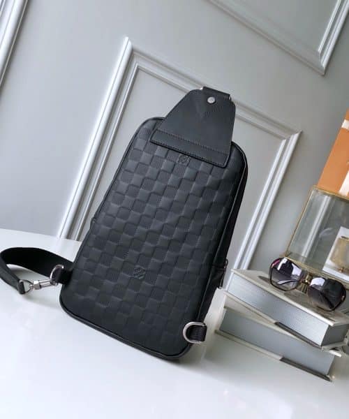 1:1 Replica Louis Vuitton LV Mochila bandolera Avenue Damier Infini Black Unique Bag Unique Bag For Men N41720 - 12in/31cm