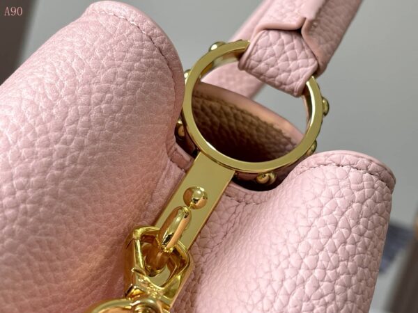 replica-louis-vuitton-lv-capucines-bb-bag-m59532-1