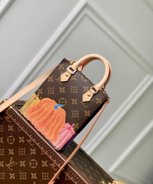 1:1 Replica Louis Vuitton LV LV x YK Petit Sac Plat Captivating Bag For Women M82112 - 5.5n/ 14cm