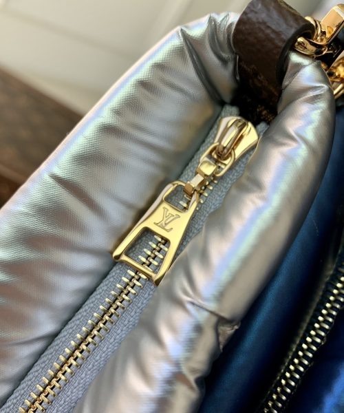 1:1 Replica Louis Vuitton LV Maxi Multi Pochette Accessoires Sliver/ Light Pink Unique Bag For Women‎ 13.4n/34cm M21057