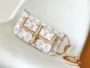 1:1 Replica Louis Vuitton LV Maxi Pochette Accessoires Pink/White Remarkable Bag For Women‎ M46161 - 8.3in/ 21cm