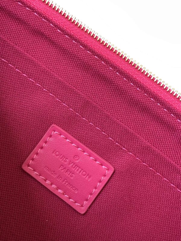 1:1 Replica Louis Vuitton LV Maxi Pochette Accessoires Pink/White Remarkable Bag For Women‎ M46161 - 8.3in/ 21cm