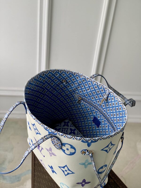 1:1 Replica Louis Vuitton LV Neverfull MM Other Monogram Canvas Blue Luxury Bag For Women M22979 - 12.2in/ 31cm