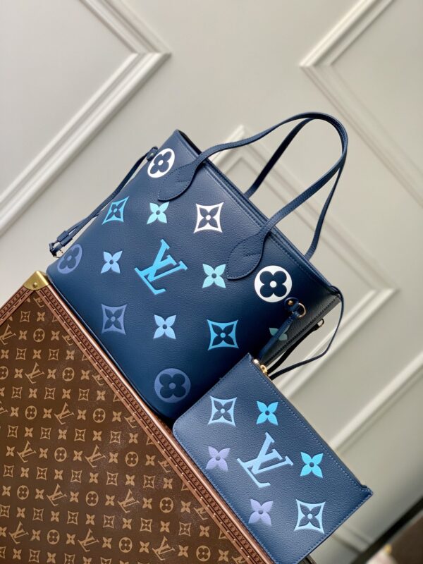 1:1 Replica Louis Vuitton LV Neverfull MM Monogram Empreinte Gradient Blue Luxury Women Bag M46514 - 30.9cm/ 12.2in