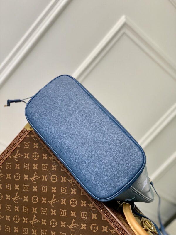1:1 Replica Louis Vuitton LV Neverfull MM Monogram Empreinte Gradient Blue Luxury Women Bag M46514 - 30.9cm/ 12.2in