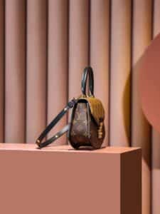 1:1 Replica Louis Vuitton LV Tilsitt Monogram Light Brown M46548 Luxurious Bag  For Women 9.5in/24cm