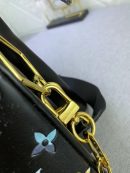 1:1 Replica Louis Vuitton LV Coussin MM Puffy Black Luxury Bag For Women M21204 - 13.4in/34cm