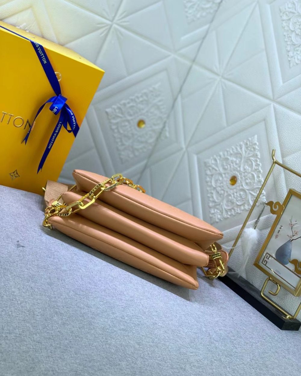 1:1 Replica Louis Vuitton LV Coussin PM Monogram Embossed Puffy Cream Luxury Bag For Women -  10.2in/26cm