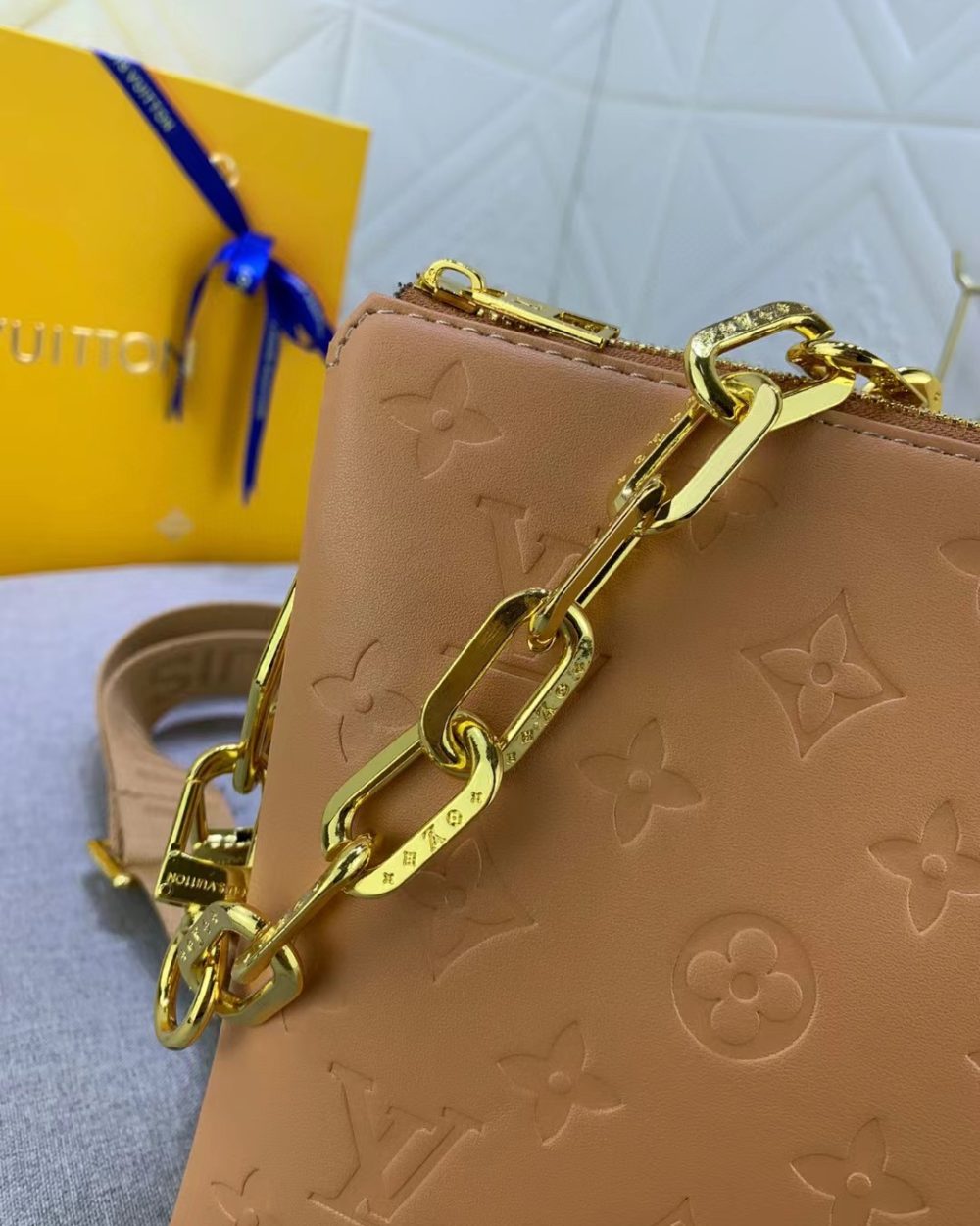 1:1 Replica Louis Vuitton LV Coussin PM Monogram Embossed Puffy Cream Luxury Bag For Women -  10.2in/26cm