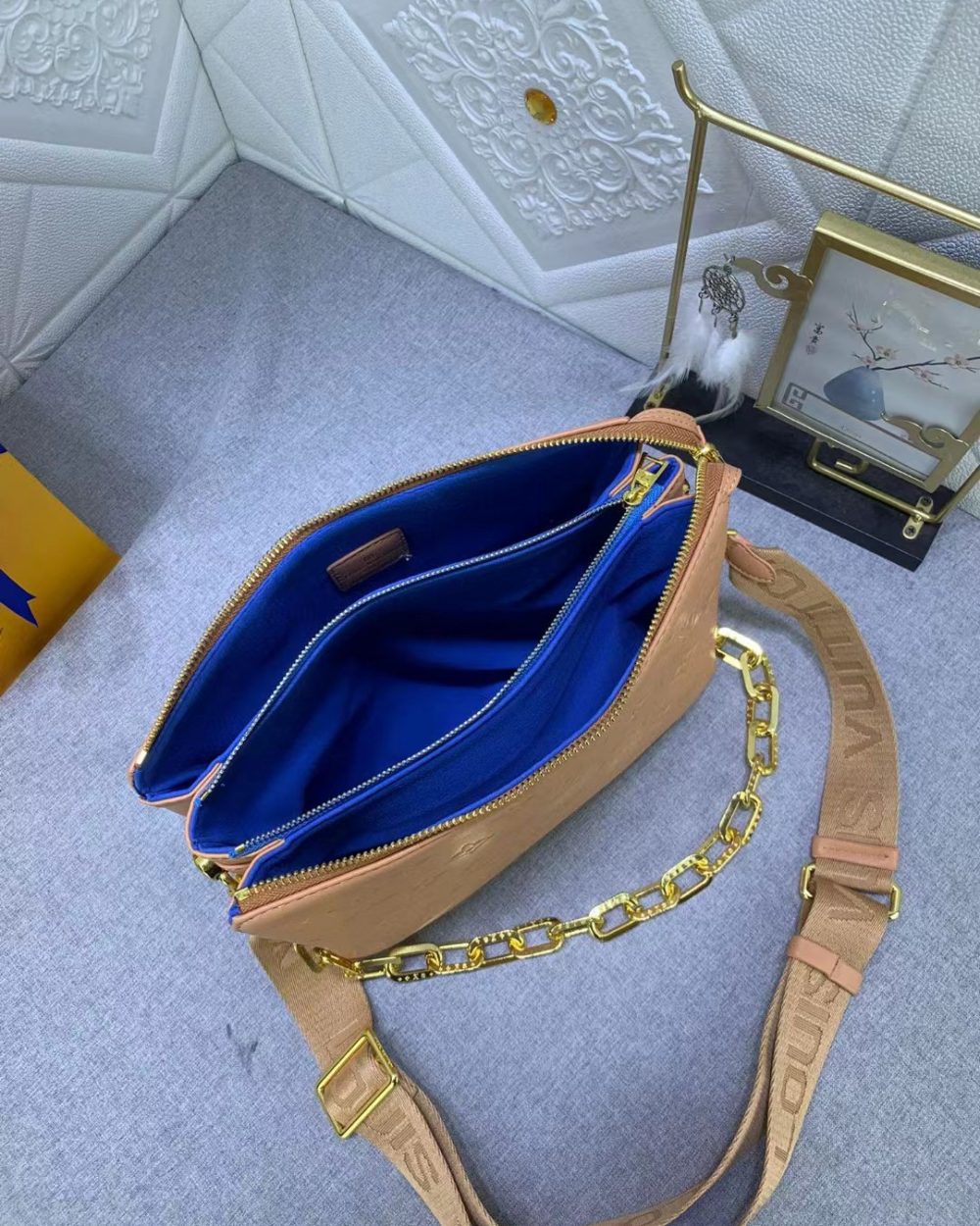 1:1 Replica Louis Vuitton LV Coussin PM Monogram Embossed Puffy Cream Luxury Bag For Women -  10.2in/26cm