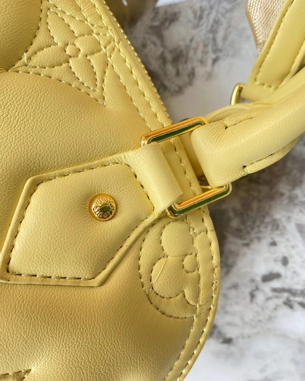 1:1 Replica Louis Vuitton LV Alma BB Bubblegram Leather Luxury Bag For Women M59821 - 9.6in/25cm