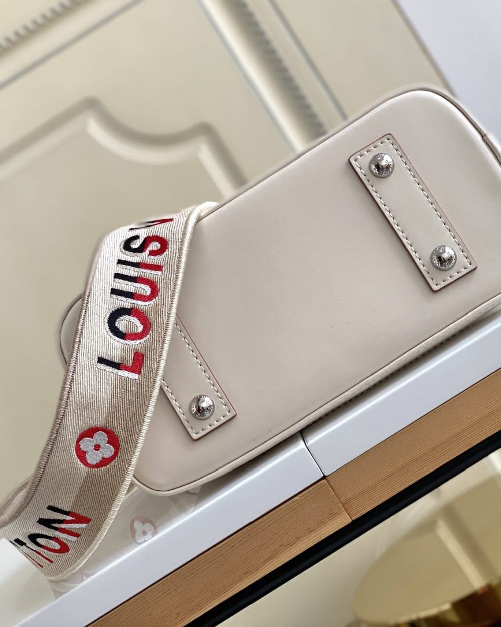 1:1 Replica Louis Vuitton LV Alma BB Epi Leather Black/ Exclusive Bag For Women M59217 - 9.2in/ 23.5cm