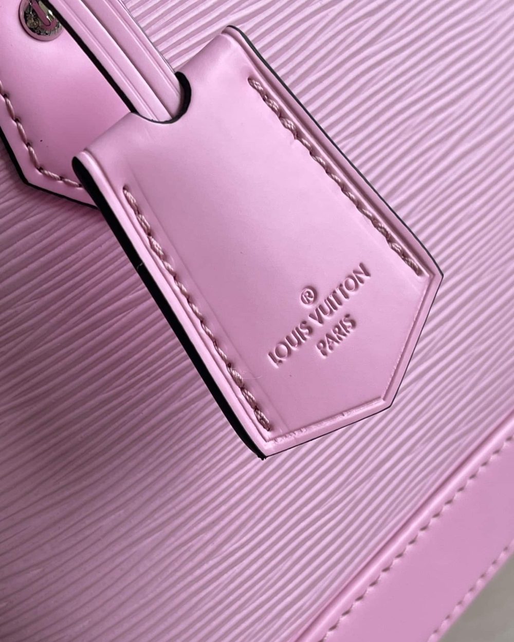 1:1 Replica Louis Vuitton LV Alma BB Epi Leather Black/ Exclusive Bag For Women M59217 - 9.2in/ 23.5cm