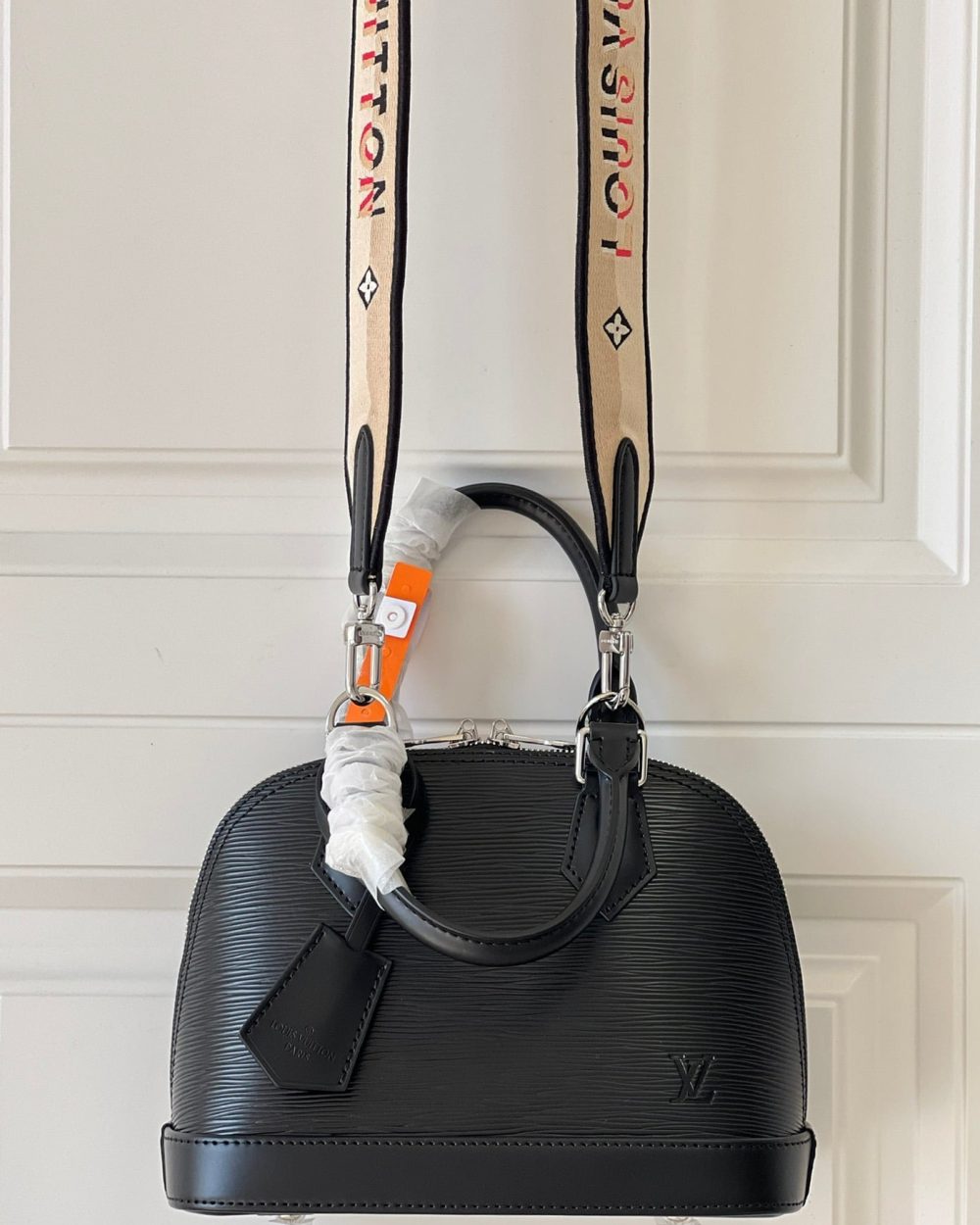 1:1 Replica Louis Vuitton LV Alma BB Epi Leather Black/ Exclusive Bag For Women M59217 - 9.2in/ 23.5cm