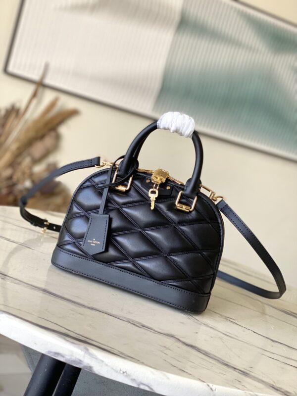 replica-louis-vuitton-lv-alma-bb-bag-m23666-2