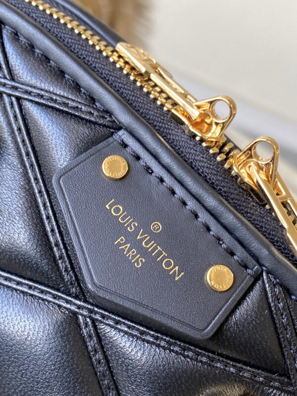 replica-louis-vuitton-lv-alma-bb-bag-m23666-7