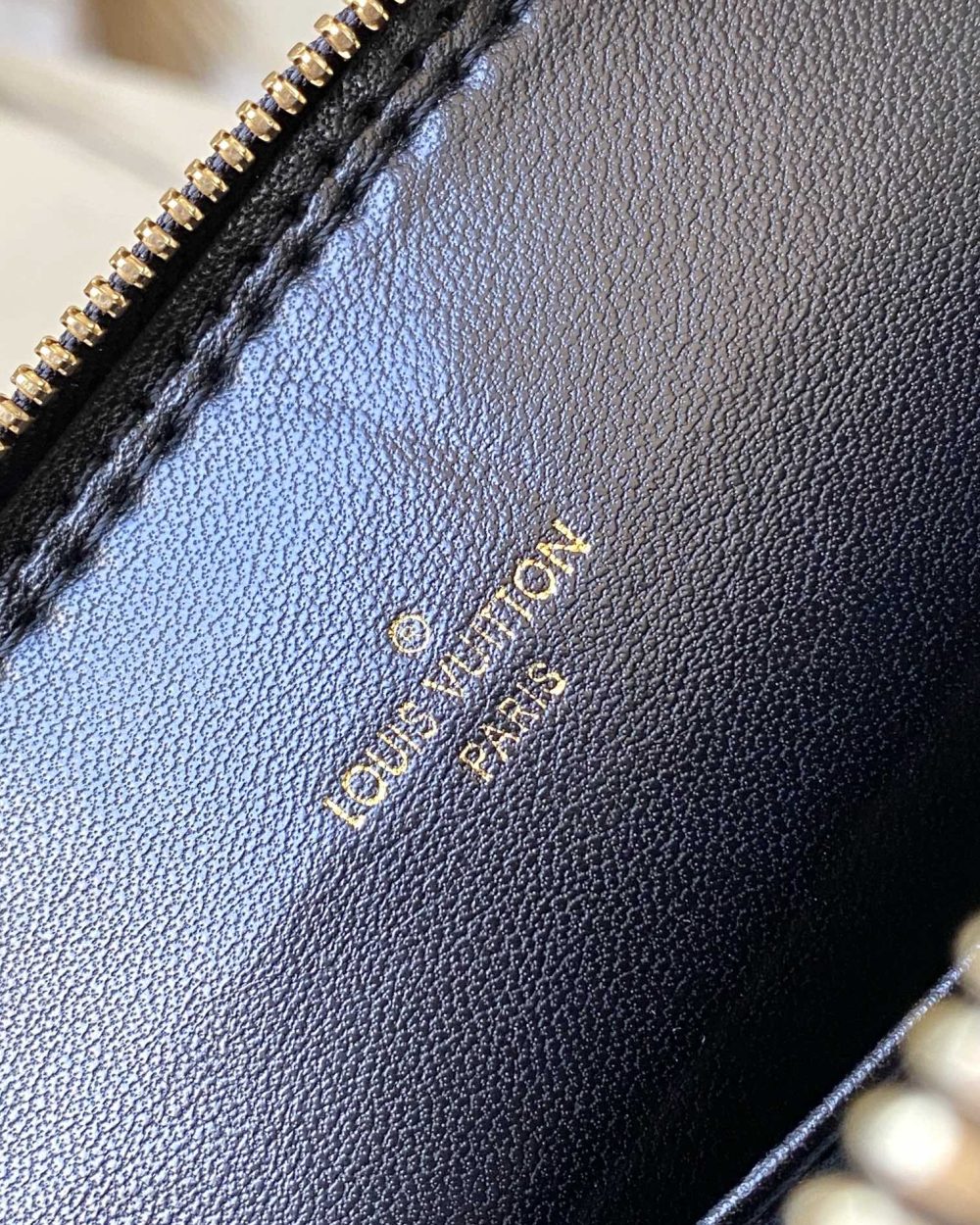 1:1 Replica Louis Vuitton LV Alma BB Malletage Leather Exclusive Bag For Women M23666 - 9.2in/ 23.5cm