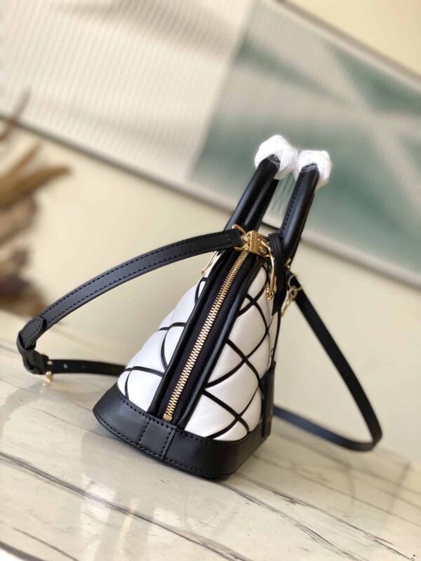 replica-louis-vuitton-lv-alma-bb-bag-m23761-3