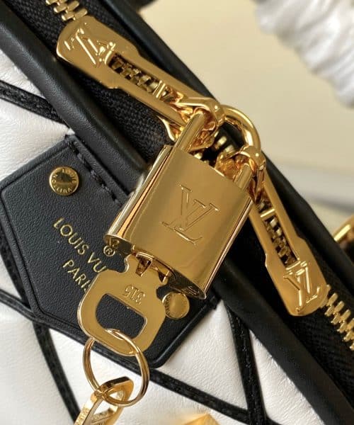 replica-louis-vuitton-lv-alma-bb-bag-m23761-7