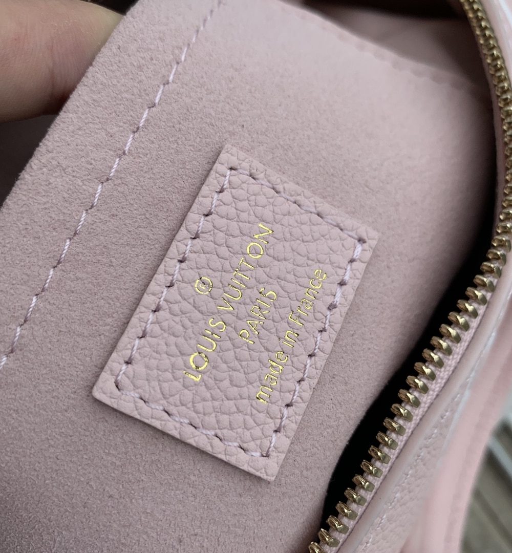 1:1 Replica Louis Vuitton LV Speedy Bandoulière 20 Monogram Empreinte Leather For Women M46518- 8.1 Inches/ 20.5 Cm