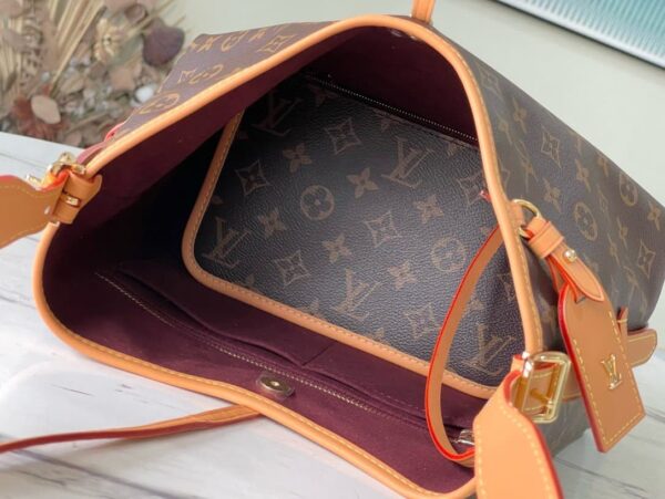 1:1 Replica Louis Vuitton LV CarryAll PM Monogram Canvas Essential Bag For Women M46203 - 11.4 Inches/ 28.9 Cm