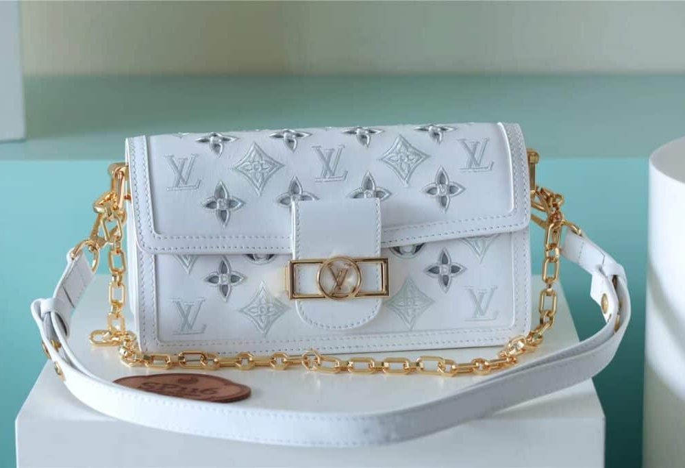 1:1 Replica Louis Vuitton LV Dauphine East West White Luxury Bag For Women M20739 -‎ 9.6in/24.5cm