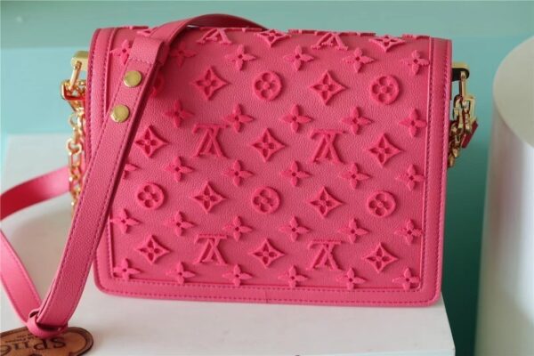 1:1 Replica Louis Vuitton LV Dauphine MM Bag Pink Luxury Bag For Women -‎ 9.8in/25cm