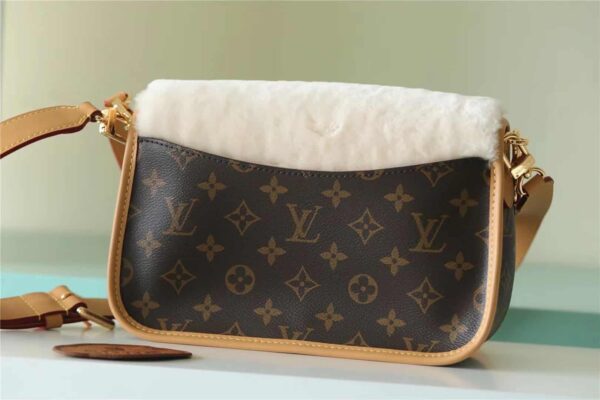 1:1 Replica Louis Vuitton LV Diane Bag Brown Luxury Bag For Women M46317 - 9.4in/24cm