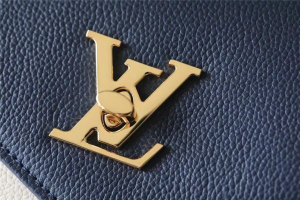 1:1 Replica Louis Vuitton LV LockMe Tender Navy Luxury Bag For Women - 8.8in/22.5cm