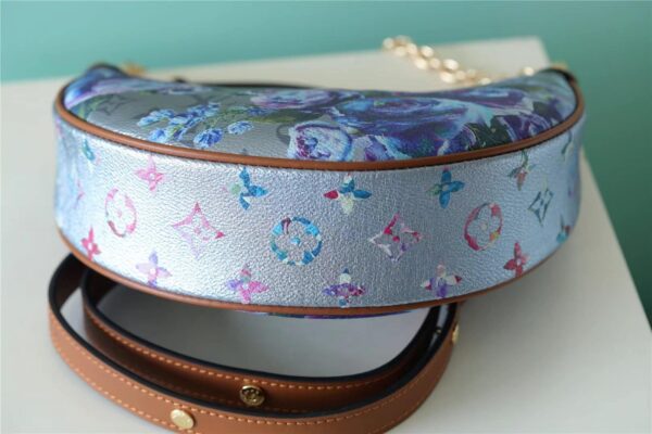 1:1 Replica Louis Vuitton LV Loop Blue Luxury Bag For Women‎ M21183 - 9.1in/23cm
