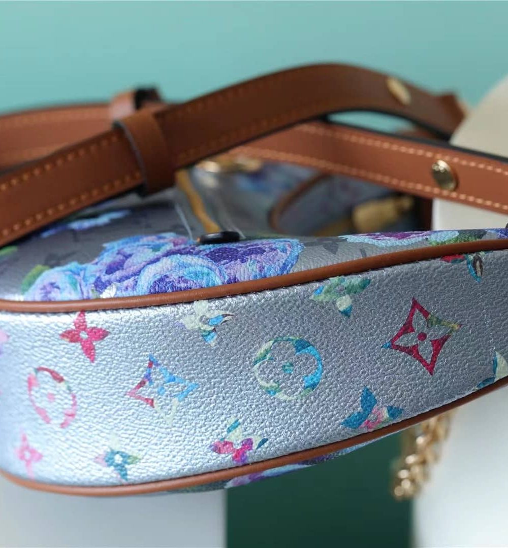 1:1 Replica Louis Vuitton LV Loop Blue Luxury Bag For Women‎ M21183 - 9.1in/23cm