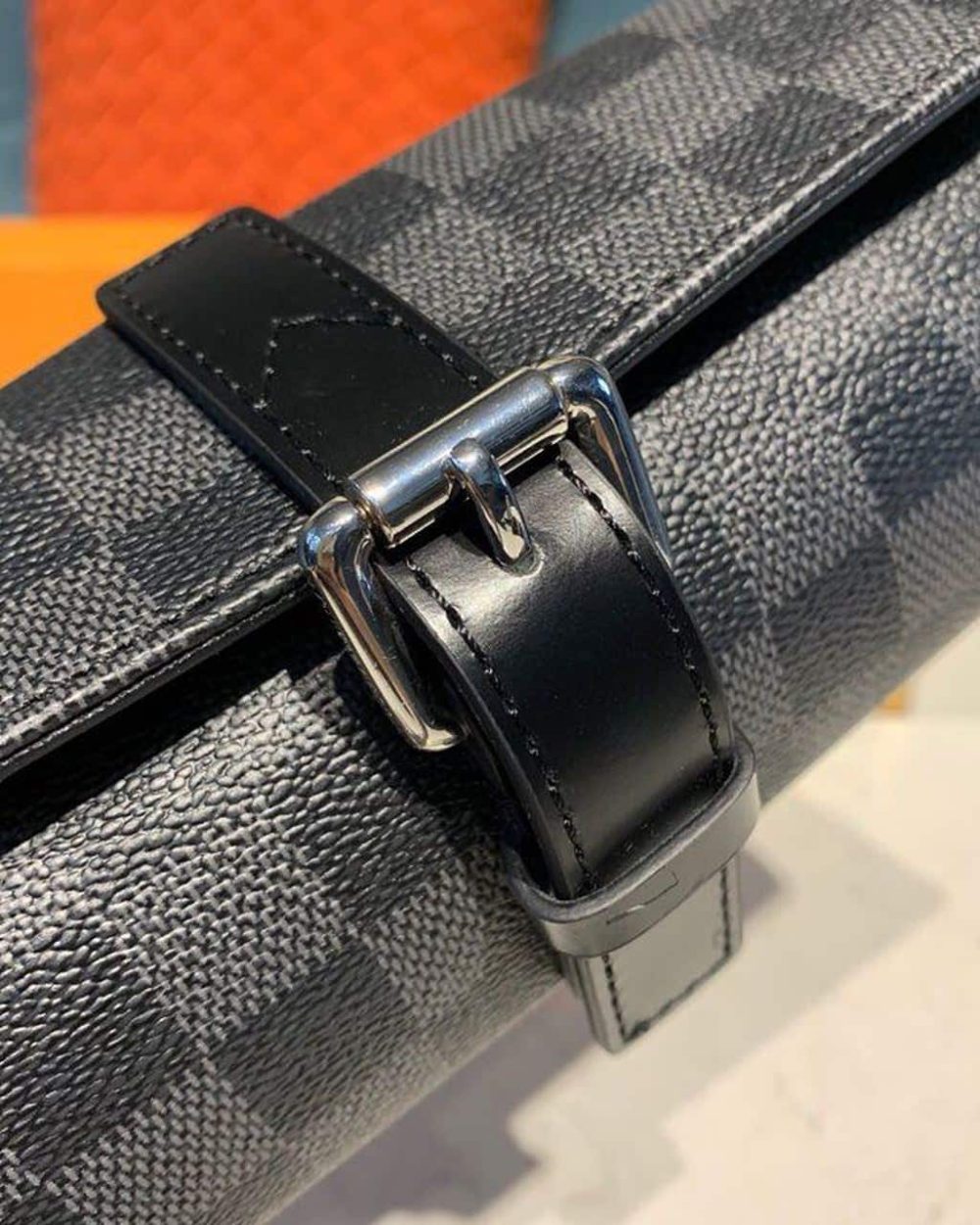 1:1 Replica Louis Vuitton LV 3 Watch Case Damier Graphite Canvas Unique Bag For Men N41137 - 7.9in/20cm