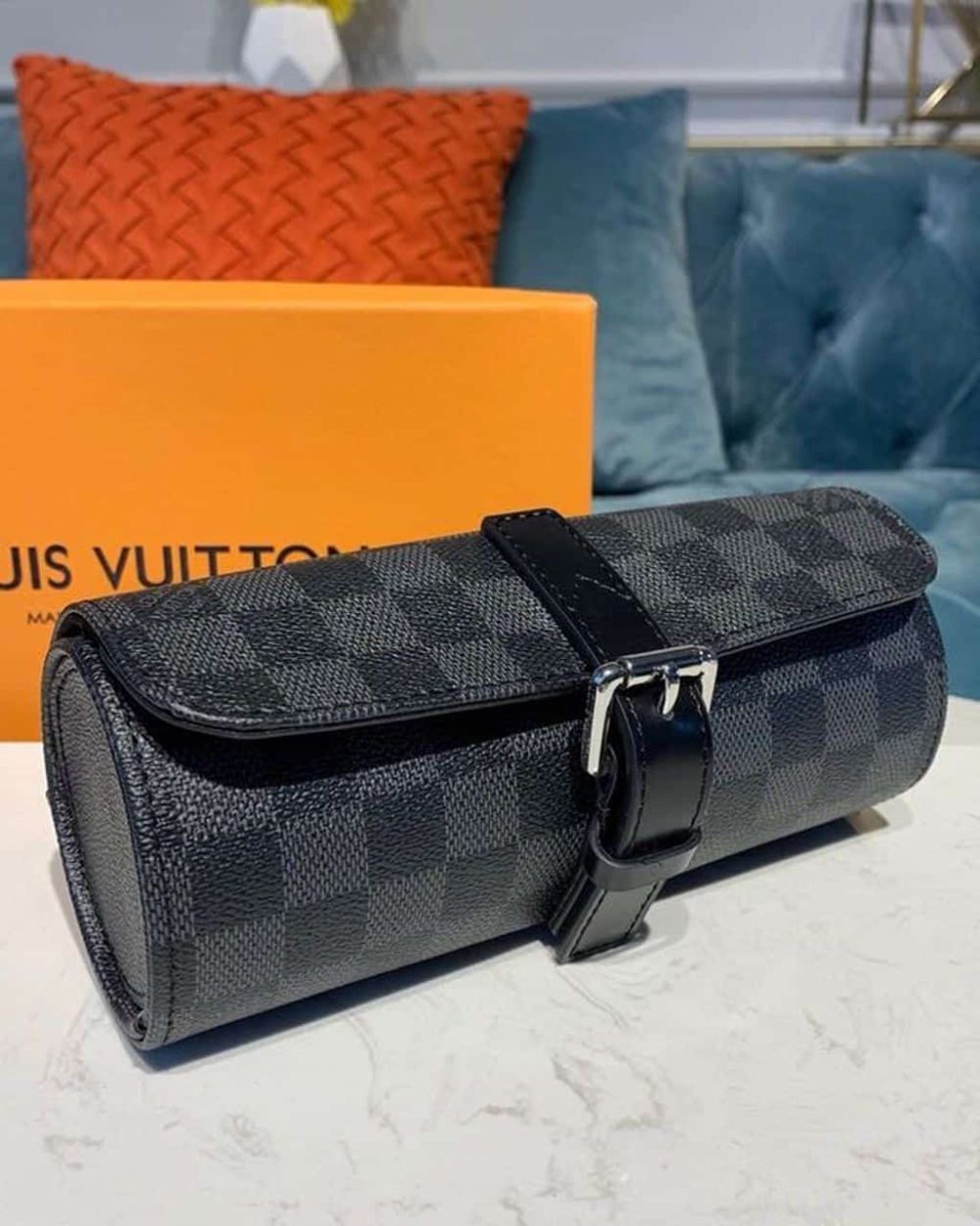 1:1 Replica Louis Vuitton LV 3 Watch Case Damier Graphite Canvas Unique Bag For Men N41137 - 7.9in/20cm
