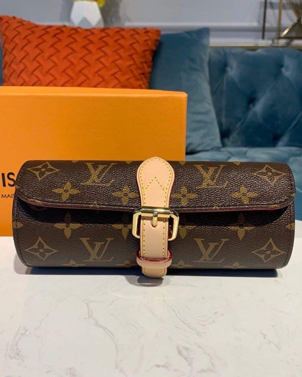 1:1 Replica Louis Vuitton LV 3 Watch Case Monogram Canvas Luxury Bag For Women M47530 - 7.9in/20cm