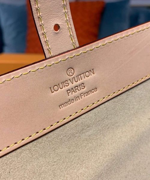 1:1 Replica Louis Vuitton LV 3 Watch Case Monogram Canvas Luxury Bag For Women M47530 - 7.9in/20cm