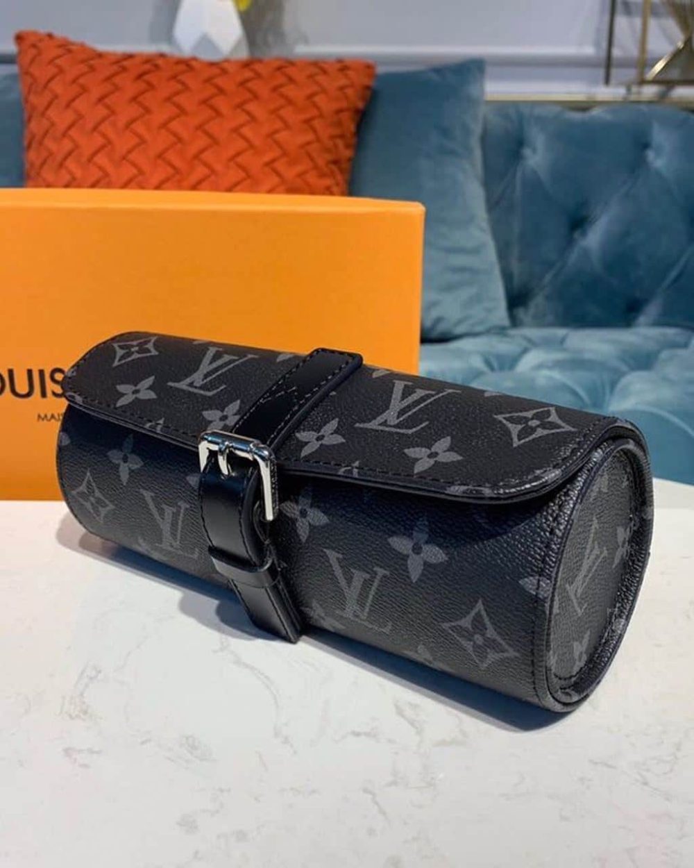 1:1 Replica Louis Vuitton LV 3 Watch Case Monogram Eclipse Canvas Unique Bag For Men M43385 - 7.9in/20cm