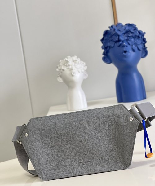1:1 Replica Louis Vuitton LV Aerogram Slingbag Grey Unique Bag For Men M59625 - 30cm/ 11.8in