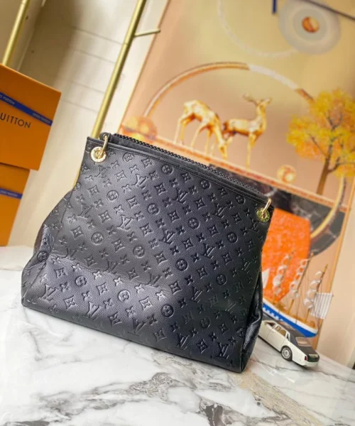 louis-vuitton-artsy-mm-m41066