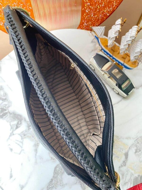 1:1 Replica Louis Vuitton LV Artsy MM Monogram Empreinte Black Luxury Bag For Women M41066 - 16.1in/41cm