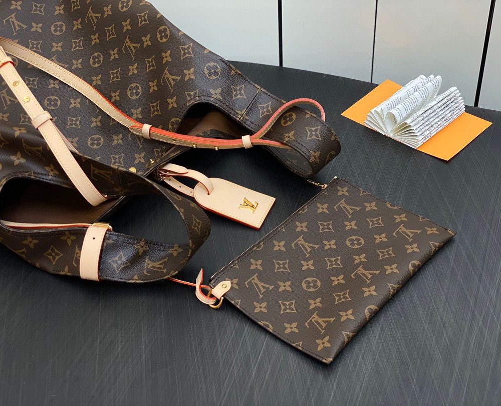 1:1 Replica Louis Vuitton LV Atlantis GM Monogram Luxury Bag For Women M46817 - 34cm / 13.4in