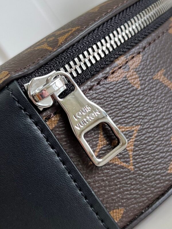 1:1 Replica Louis Vuitton LV Audio Case Brown Luxury Bag For Women M46273 - 7.9in/23cm