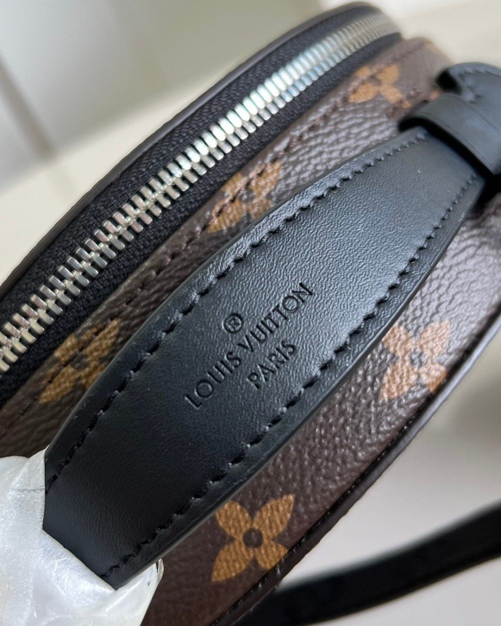 1:1 Replica Louis Vuitton LV Audio Case Brown Luxury Bag For Women M46273 - 7.9in/23cm