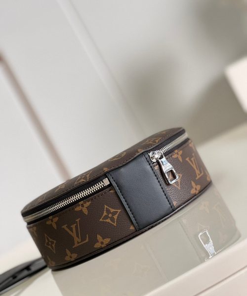 1:1 Replica Louis Vuitton LV Audio Case Brown Luxury Bag For Women M46273 - 7.9in/23cm