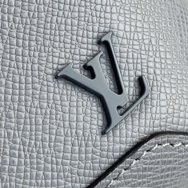 1:1 Replica Louis Vuitton LV Avenue Slingbag NM Taiga Grey Unique Bag For Men M30801 - 12.2in/31cm